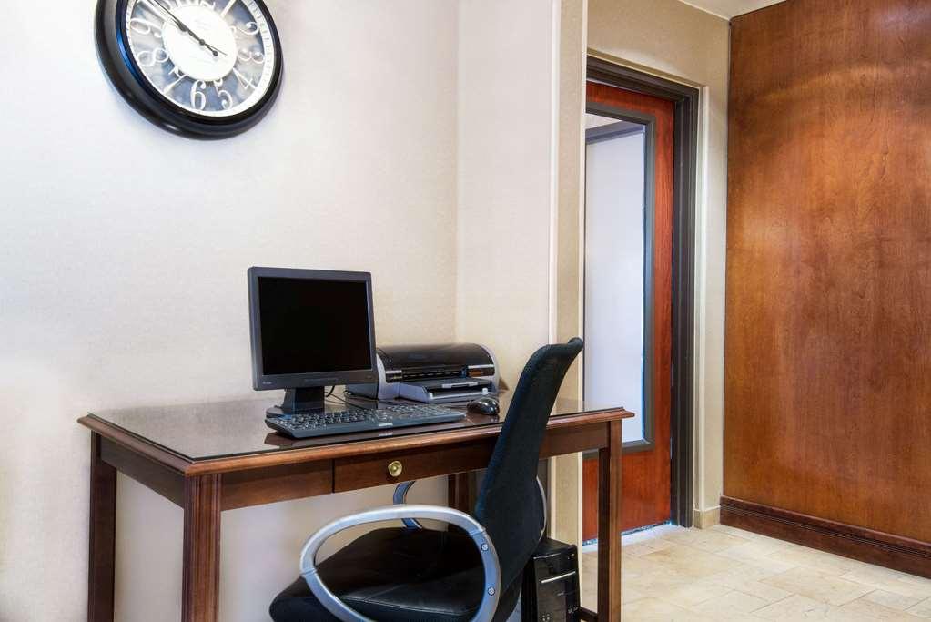 Travelodge By Wyndham Pueblo Tiện nghi bức ảnh