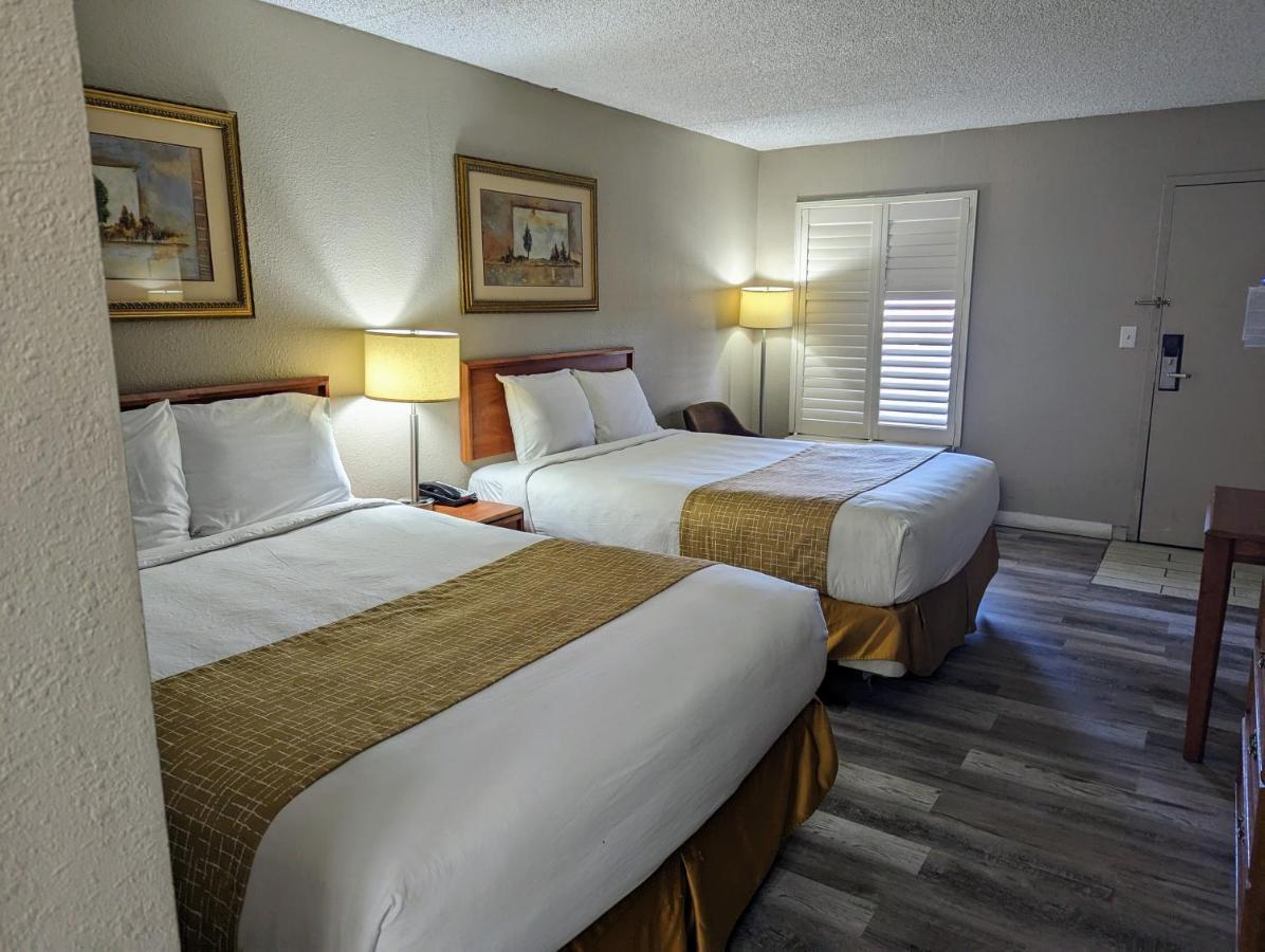 Travelodge By Wyndham Pueblo Ngoại thất bức ảnh